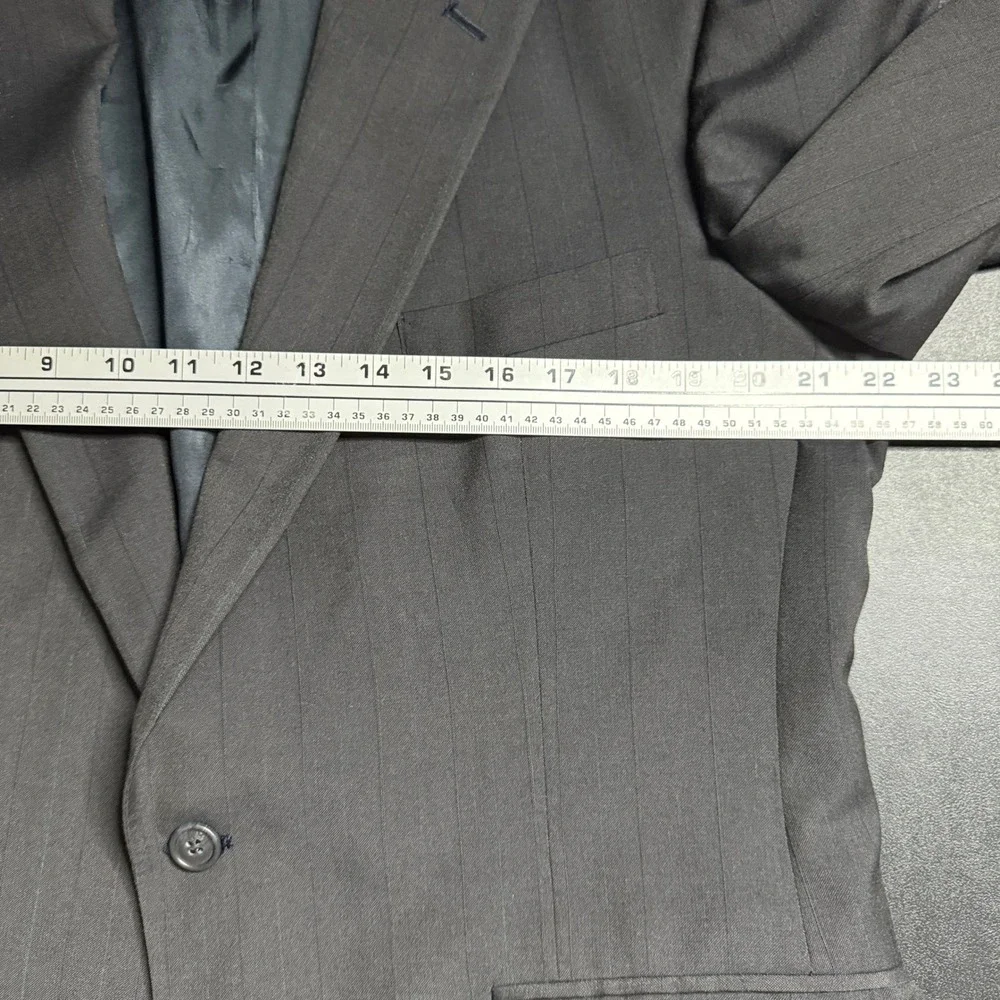 Vintage USA Christian Brooks‎ Men's 44L 36W Wool Pinstripe Two-Piece Suit